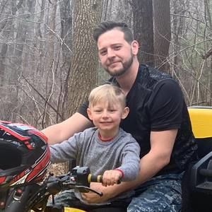 Meet your Posher, Chase